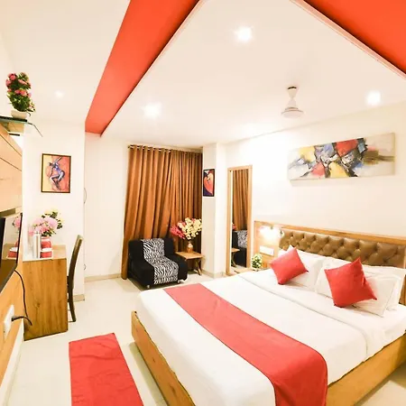 Grandeur-near International Airport 3*