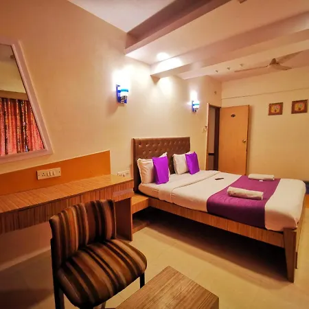Hotel Neelkiran