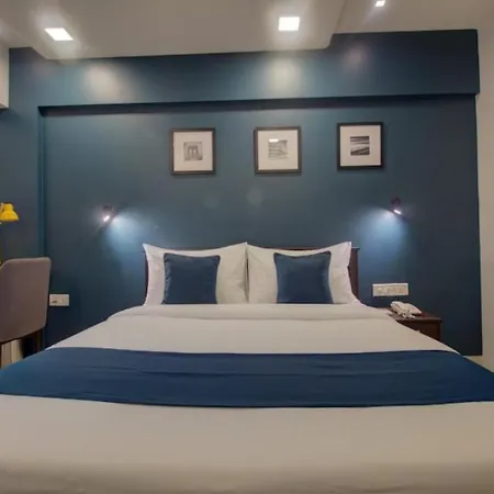 Hotel Hotel Om Sai Residency