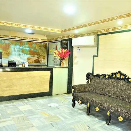 Aircraft International Hotel 2*