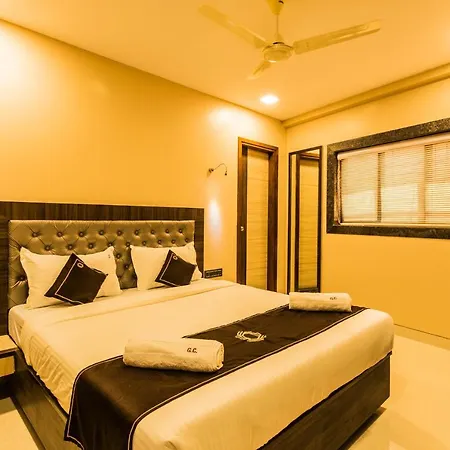 Golden Crown Guest house Mumbai