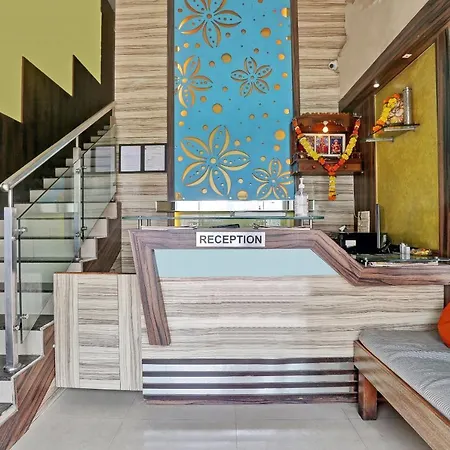 Hotel Oyo Flagship 83475 Starlight Mumbai