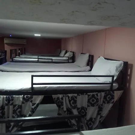 Mumbai Star Dormitory Ac Deluxe * Mumbai