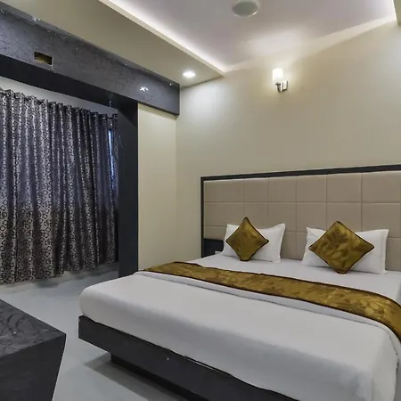 Aroma- Dadar 3*