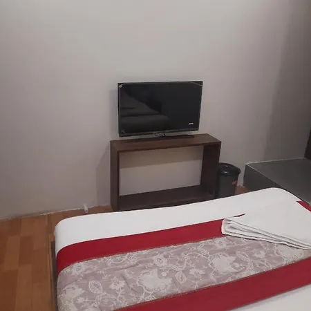 Hotel Grants Residency Guest house *