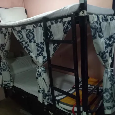 Lodge Mumbai Star Dormitory Ac Deluxe