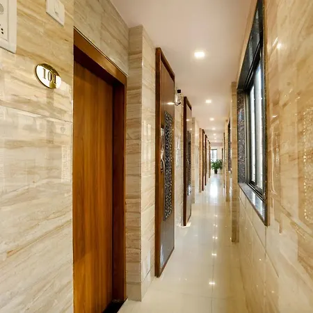 Hotel Jodiya - Near Cst Hotel