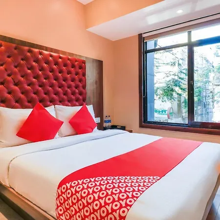 Hotel Oyo 70475 Sea Breeze 3*