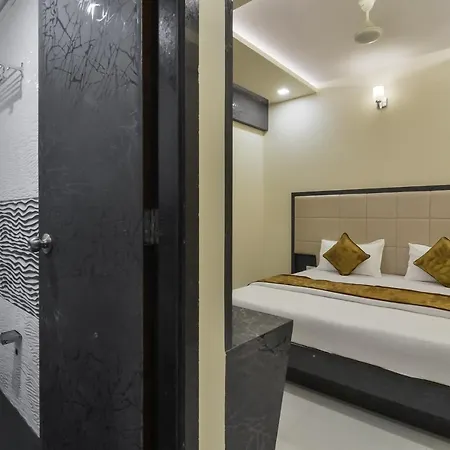 Aroma- Dadar Hotel Mumbai