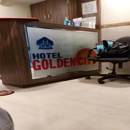Hotel Golden City *