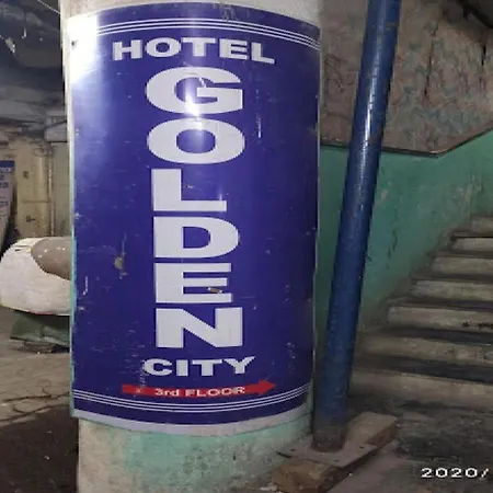 Hotel Golden City Hostel