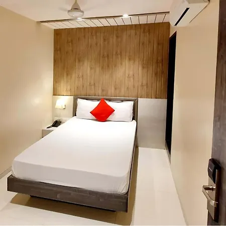 Hotel Heritage 2*