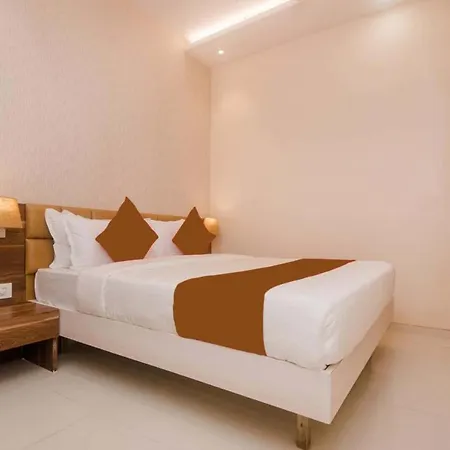 Hotel Heritage Hotel 2*