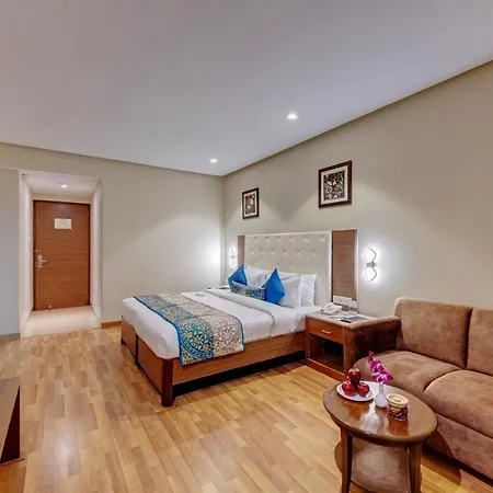 The Caliph Hotel, Near Powai 3*