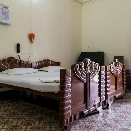 Bed & Breakfast Bentleys Hotel Mumbai
