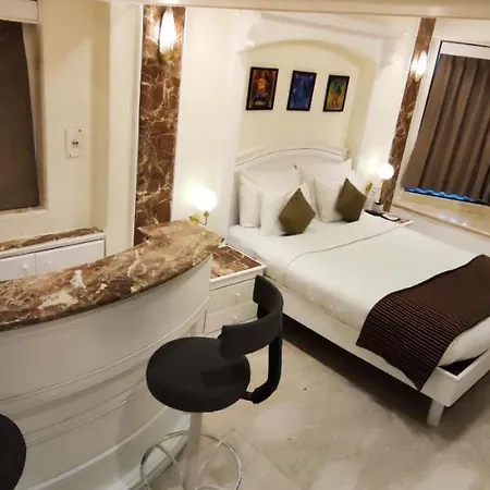 Hotel Executive Enclave