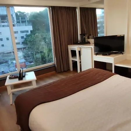 Executive Enclave Hotel