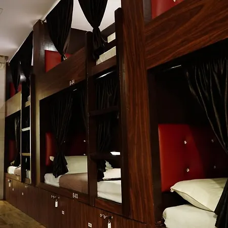 Hostel New Dormitory Point *