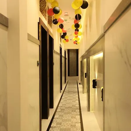 Hotel Rich 3*