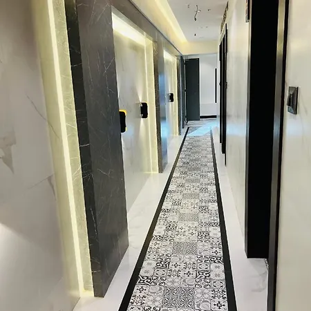 Hotel Rich 3*