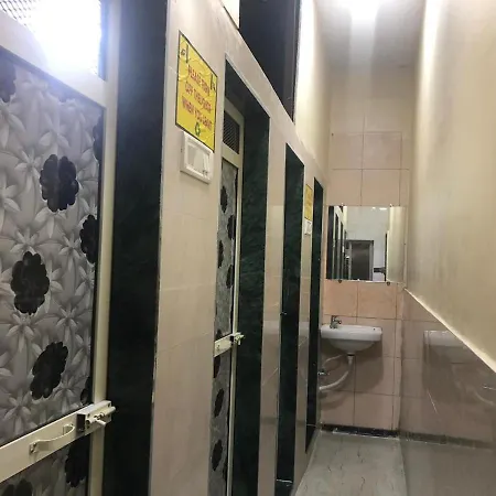 Hostel Md Dormitory Ac Deluxe *