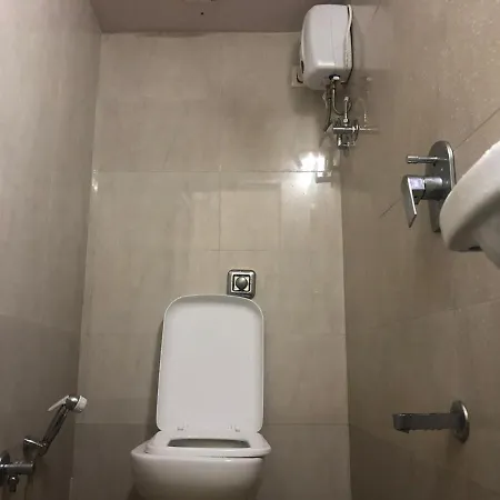 Hostel Md Dormitory Ac Deluxe *
