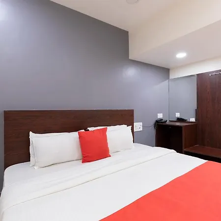 De Classico Mhada Hotel