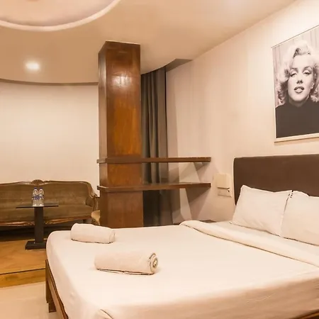 Bandra Residency Hotel 3*