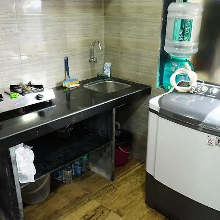 New Dormitory Point Hostel Mumbai