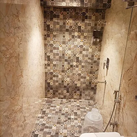 Rich Hotel 3*