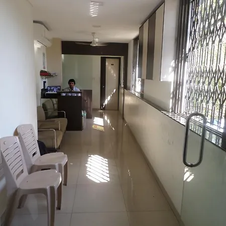 Hotel Minerva Residency *