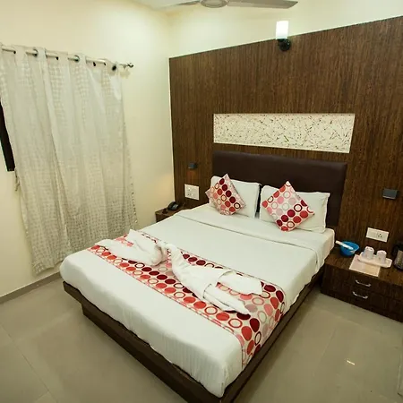 Hotel J D Residency 3*