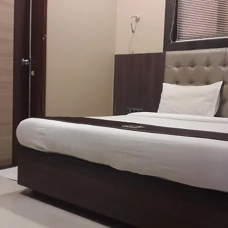 Shine Hospitality Residency * Mumbai