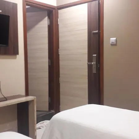 Hotel Shine Hospitality Residency
