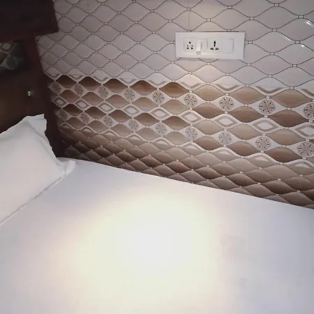 Bed & Breakfast New Metro Inn Dormitory *