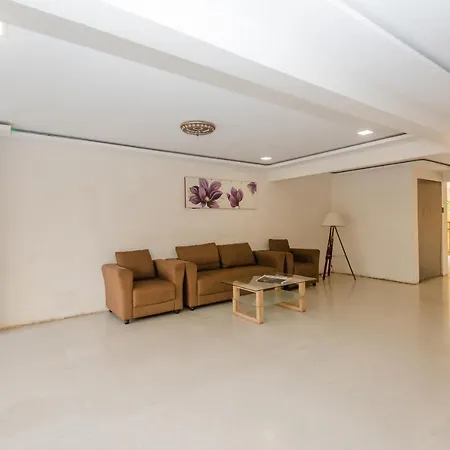 Oyo 5012 View Residency Mumbai