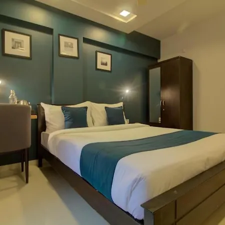 Hotel Om Sai Villa Mumbai