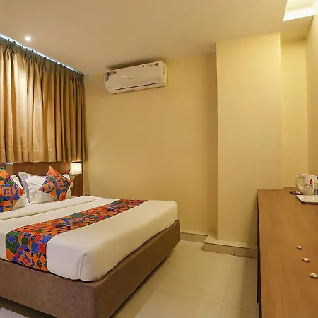 Fabhotel Royal International Mumbai