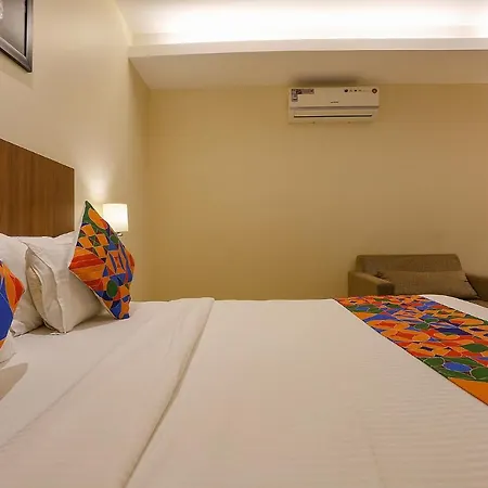 Fabhotel Royal International