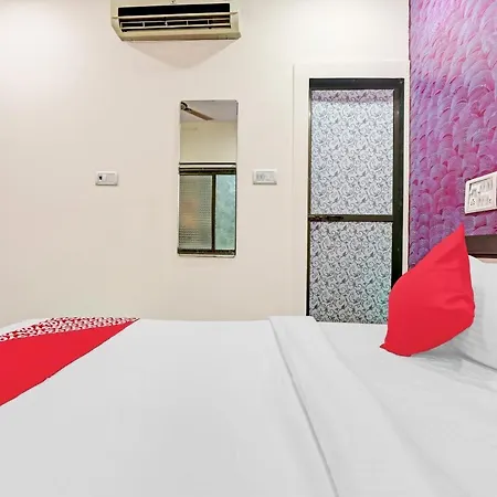 Oyo 85804 K D Palace Mumbai