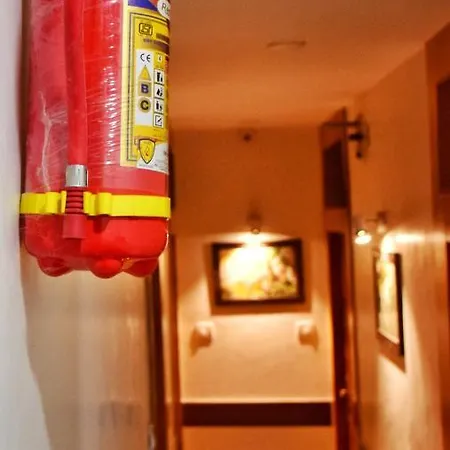 Hotel Gateway Suites Mumbai