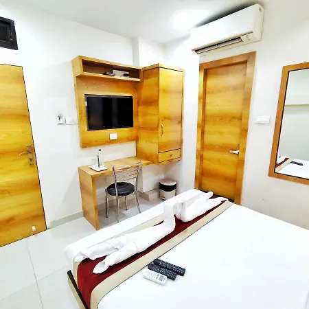 Hotel Gateway Suites Mumbai