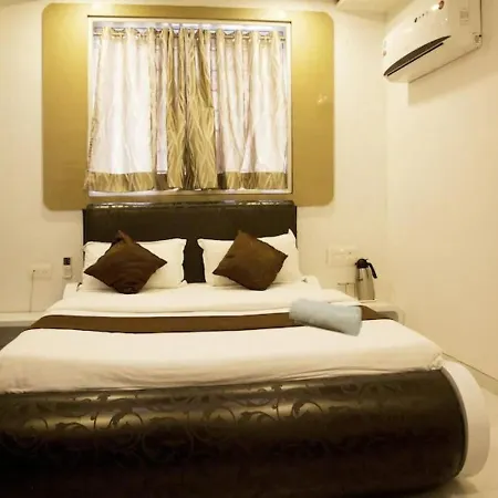 Satellite Hotel Mumbai
