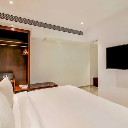 Aparthotel Ramee Techome 4*