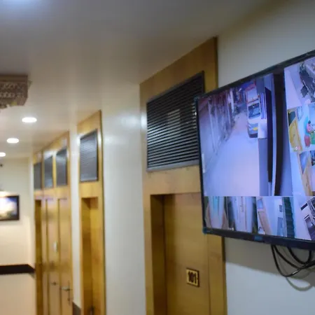 Hotel Gateway Suites *