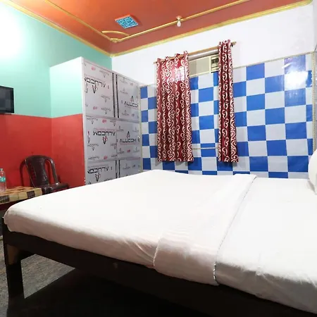 Oyo 44090 Classic Residency Mumbai