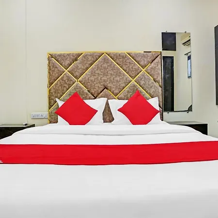 Oyo 85137 Hotel Indigo Inn Hotel