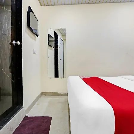 Oyo 85137 Hotel Indigo Inn