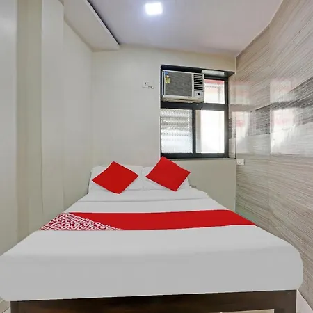 Oyo 84398 Maroshi Residency