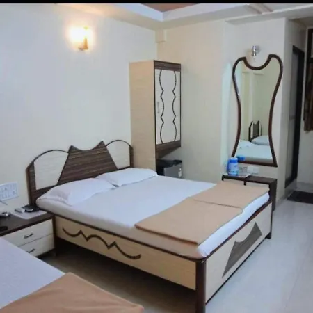 Hotel Broadway Colaba Mumbai